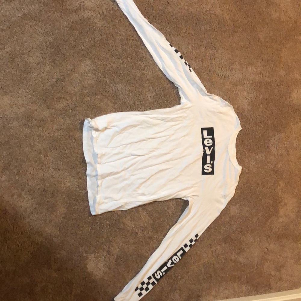 Levi’s Graphic Long-Sleeve